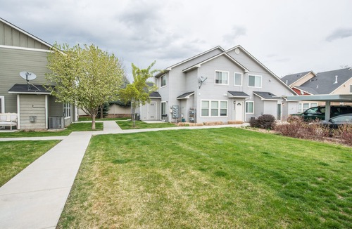 Southwest Ada County Alliance Condo | Close to St. Als, St. Luke's and Micron