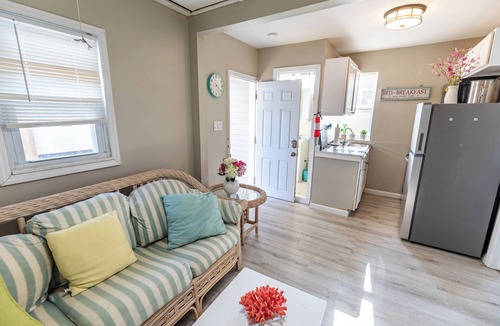 Ortley Beach Cottage | Coastal Charming Cottage