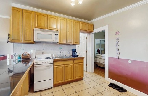 Copalis Beach Condo | Coastal oceanfront condo with shared hot tub & beach trail access, dog friendly