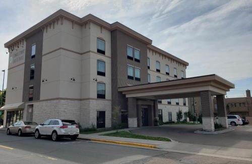 Menomonie Hotel | Cobblestone Inn & Suites - Menomonie/UW-Stout