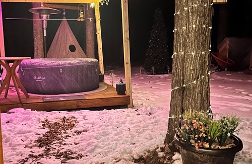 Webster Cabin | Come and enjoy cabin in wodzzz with hot tub year round.