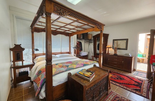 Canoncito House | Come experience a taste of Africa nestled in the foothills of Santa Fe.
