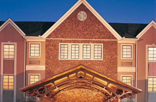 Rochester Condo | Comfortable 1 Bedroom Suite Close to Mayo Clinic! Free Breakfast