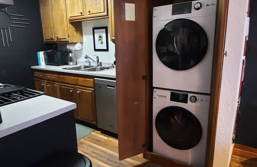 Angel Fire Condo | Comfortable and cozy retreat with Free ski shuttle