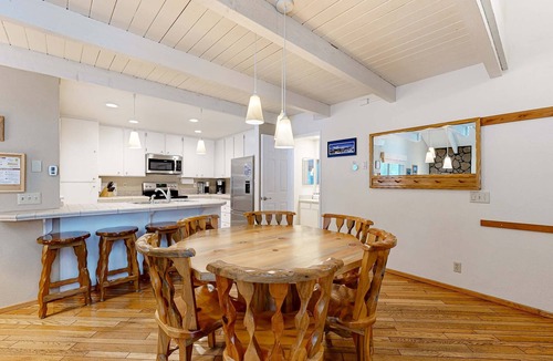 Tennis Village House | Comfortable condo with shared pool, SHARC passes, trails, and more!