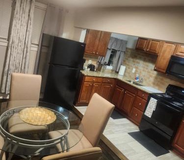 Upper Darby Apartment | Comfy & Cozy