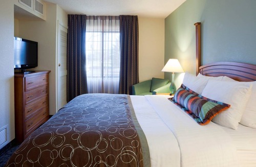 Eagan Condo | Condo ∙ 1 bedroom ∙ 4 guests