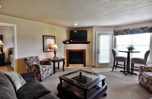 Birchwood Condo | Condo ∙ 1 bedroom ∙ 4 guests