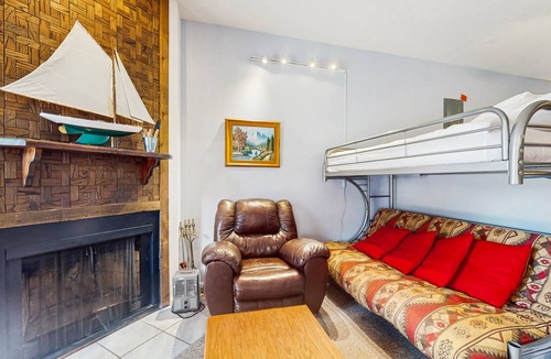 Angel Fire Condo | Condo ∙ 1 bedroom ∙ 5 guests