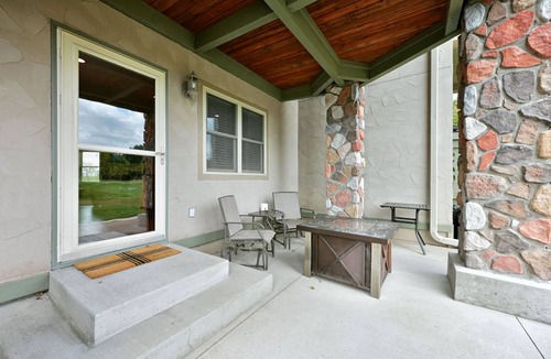 Birchwood Condo | Condo ∙ 2 bedrooms ∙ 6 guests