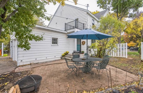 Eau Claire Condo | Condo ∙ 3 bedrooms ∙ 6 guests