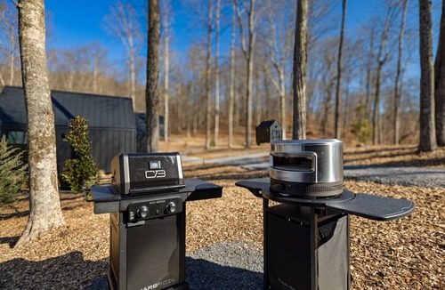Sparta Cabin | Constellation Lyra Suite