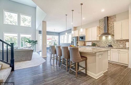 Excelsior House | Contemporary modern home in Excelsior. close to lake and shops