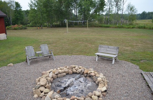 Merrillan Cabin | Controlled Chaos Basecamp - centered between Jackson & Clark County Trail System