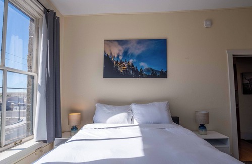 Enterprise Apartment | Conveniently Located 2 BD in Heart of Enterprise