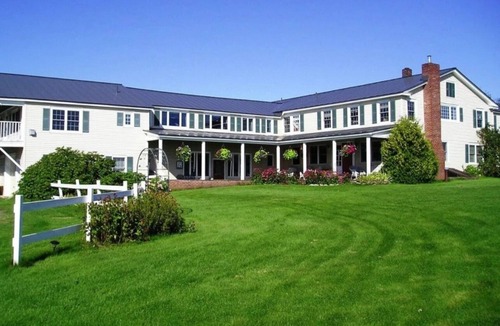 West Dover House | Cooper Hill Inn
