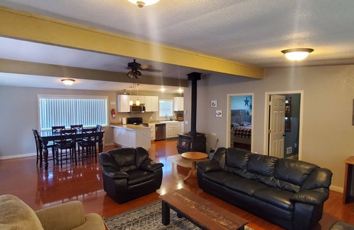 Saunders Lake House | Coos bay - Lake house - Direct Dune access - Saunders Lake - Oregon Dunes
