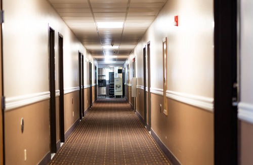 New Richmond Hotel | Coratel Inn and Suites By Jasper New Richmond - Deluxe 2 Queen Bed Non Smoking