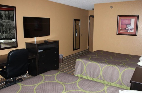 Stillwater Hotel | Coratel Inn & Suites Stillwater - 2 Queen Bed Non-Smoking