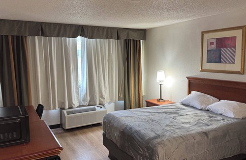 East Haven  Rutland County Hotel | Cortina Inn