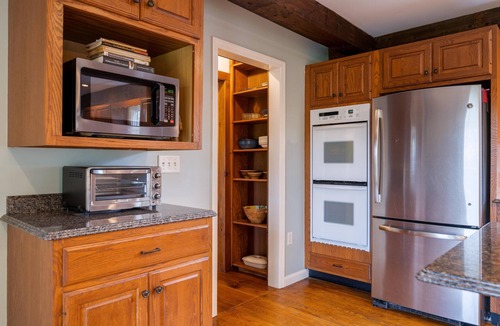Shoreham House | Country getaway with gorgeous views, 15 minutes from Middlebury