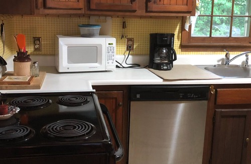 Weston House | Country Home in Weston Vermont Welcomes You!