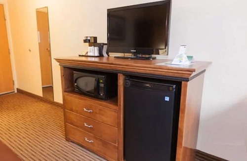 Two Harbors Hotel | Country Inn of Two Harbors