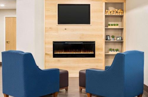 Stillwater Hotel | Country Inn & Suites by Radisson, Stillwater, MN