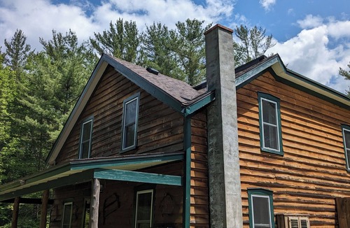 Upper Jay House | Country Roads Take me Home - Ausable River Access on 5 Acres