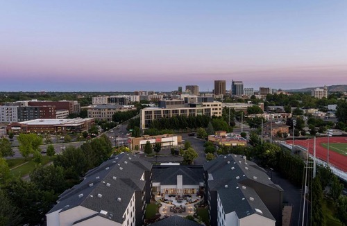 East End Hotel | Courtyard by Marriott Boise Downtown