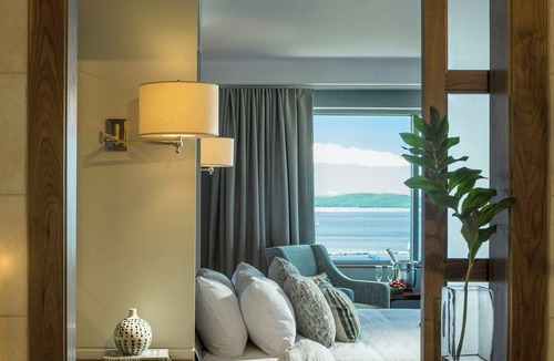 Burlington Hotel | Courtyard Marriott Burlington Harbor