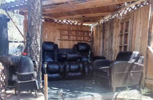 Canoncito House | Cowboy Heaven Inn