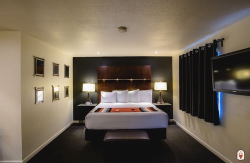 Southside Hotel | Coyote South