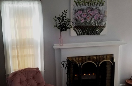 Northfield Bed & Breakfast | Cozy 1-bedroom B&B with WIFI, AC in charming Northfield.