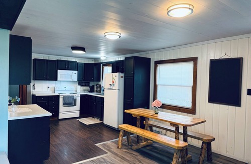Northwoods Beach Cabin | Cozy 2-bedroom cabin in the beautiful Northwoods on Lac Courte Orielles Lake!
