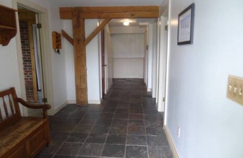 Jeffersonville Ski Chalet | Cozy 2-bedroom chalet in lovely Jeffersonville with WiFi