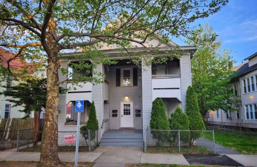 Springfield Apartment | Cozy 2BR Retreat Near Downtown Springfield