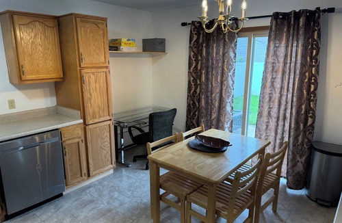 Fort Wayne House | Cozy 3-bedroom bungalow in Fort Wayne