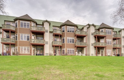 Birchwood Apartment | Cozy Birchwood Condo on Tagalong Golf Course!