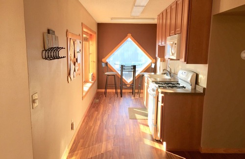 Wabasha Cabin | Cozy Cabin in the Heart of Downtown Wabasha