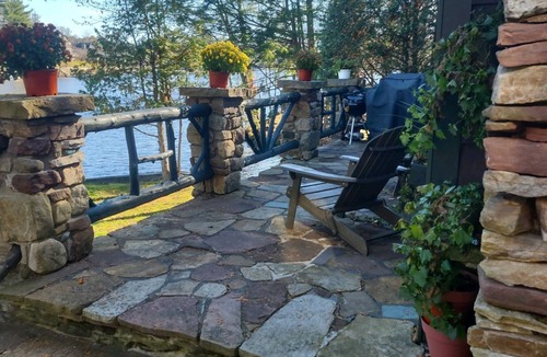 Saranac Lake Cabin | Cozy Cabin, porch & lake