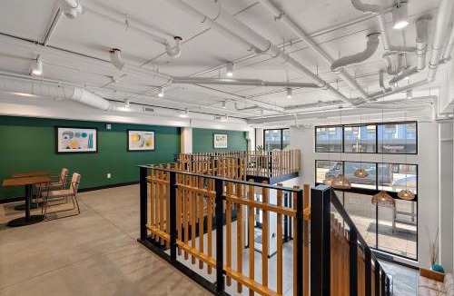 Downtown Minneapolis Apartment | Cozy & Chic 1Bd In Downtown Minneapolis, Minutes From Minneapolis Convention Center & US Bank Arena