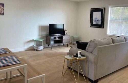 Stillwater House | Cozy & Comfortable Pet-Friendly Home in Stillwater