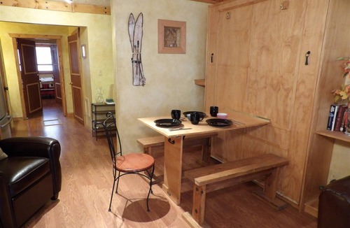 Taos Ski Valley Condo | Cozy Condo in the Pines