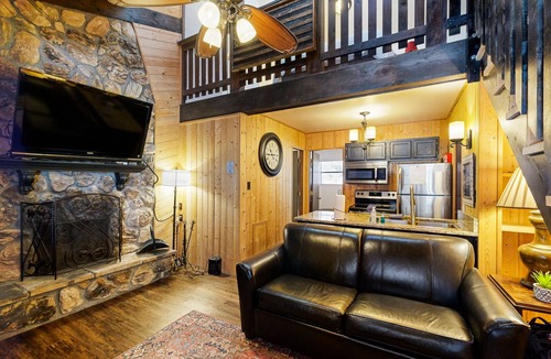 Angel Fire Condo | Cozy condo w/wood fireplace & picnic areas - 3 blocks to skiing, walk to town
