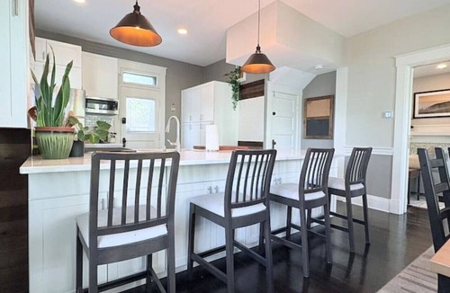Oakley House | Cozy & Convenient Oakley Home | Cincinnati
