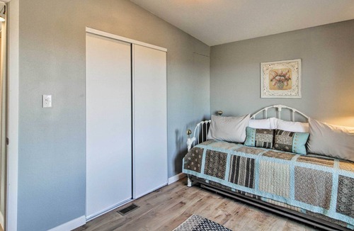 Moriarty House | Cozy Cottage on Farm, By Albuquerque+Santa Fe
