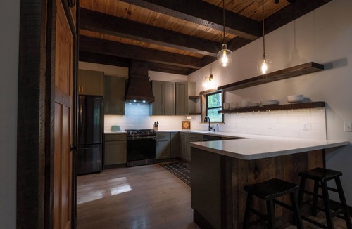Hayward Cabin | Cozy Hayward Cabin Retreat – Rustic Luxury in the Northwoods