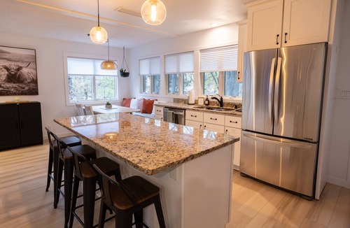 Lake St. Croix Beach House | Cozy Home in Lakeland near Lake St. Croix and Ski Slopes