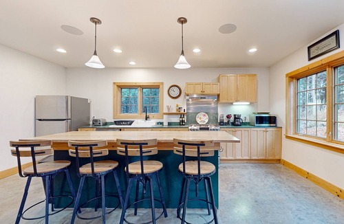 Moretown House | Cozy house in the woods, riverfront, trail, fireplace, wifi, w/d, bbq, balcony